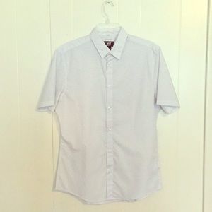 H&M Slim Fit, Easy Iron Spotted Button-Down Tee